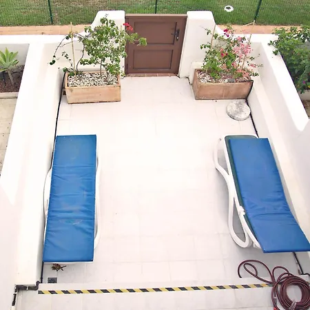 2 Min Walk To Beach - Bungalow Solarium & Pool * 阿德耶